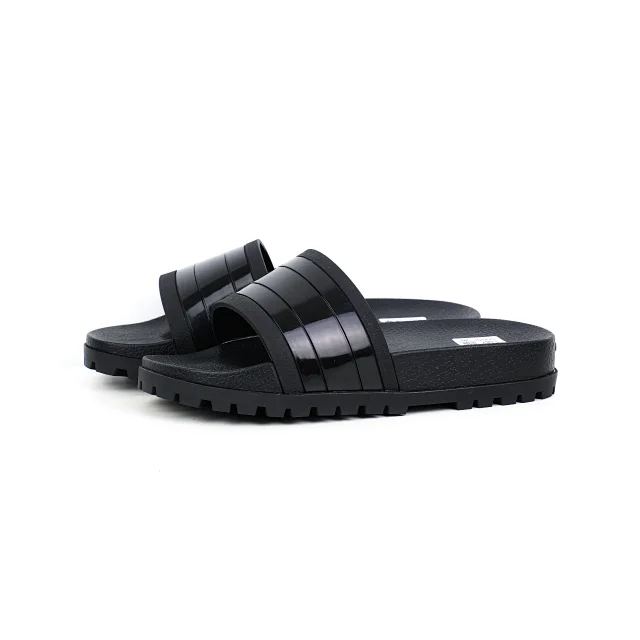 Gucci Slippers Interlocking G thick lug-sole slide product detail image 4