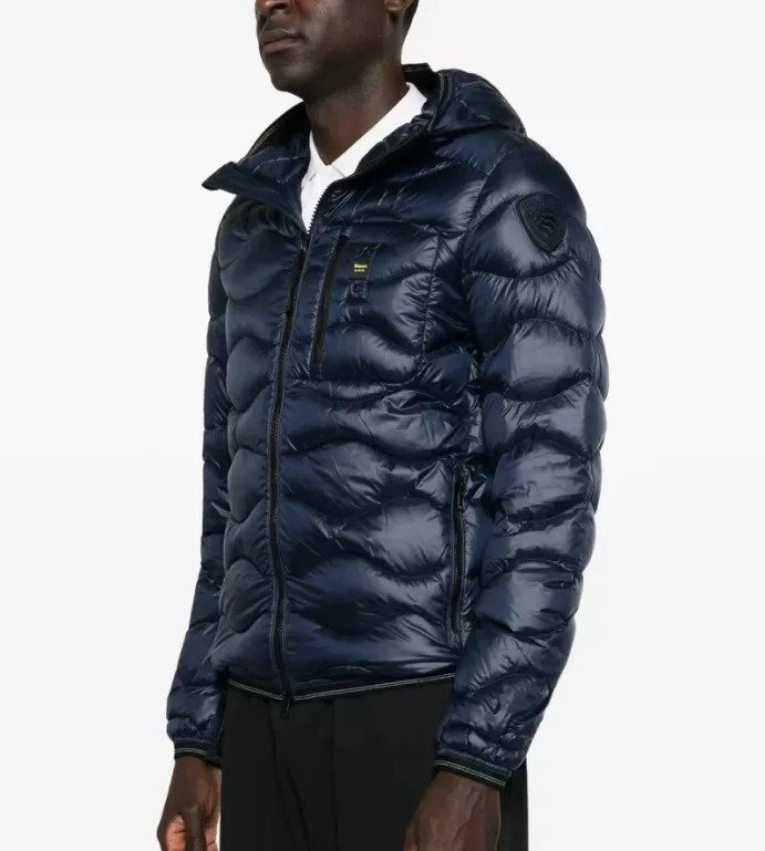 - BLAUER