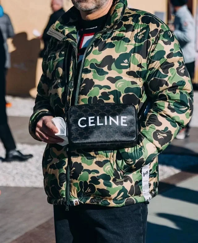 A BATHING APE Down Jackets Shark Face Camo Puffer Jacket product detail image 3