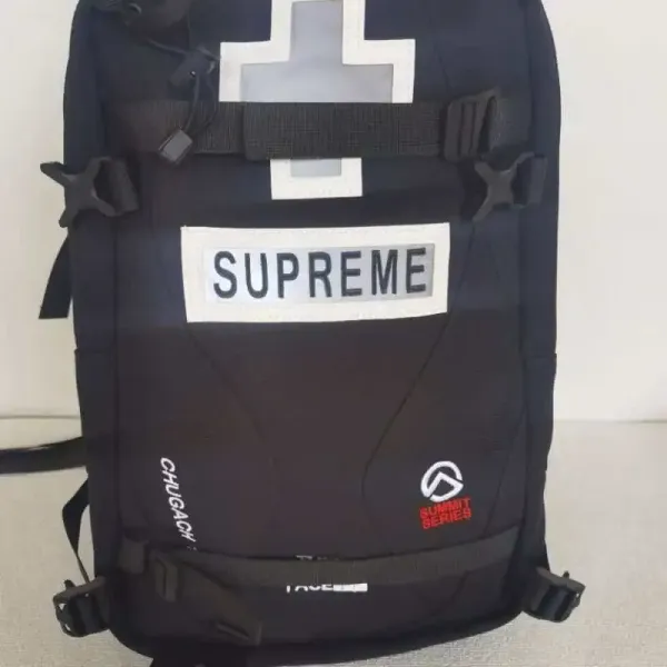 Supreme x The North Face Summit Series Camo Backpack - 3