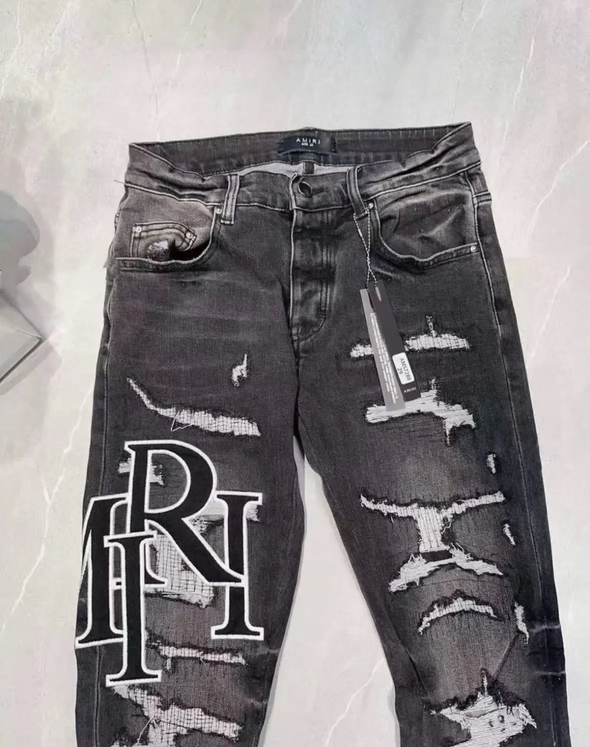 Patched Distressed Jeans photo 8