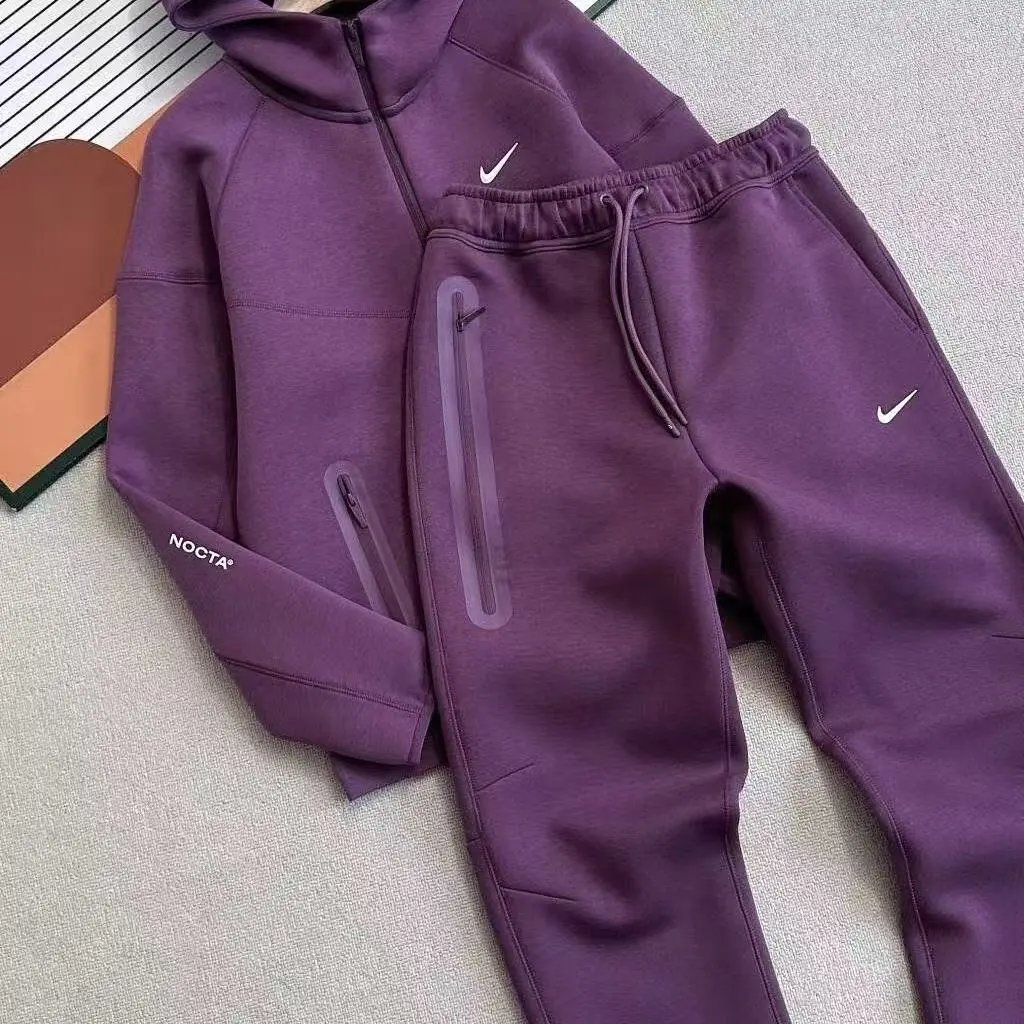 Set, Dark Purple