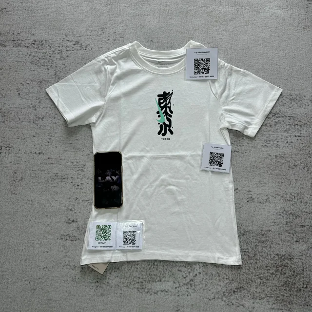 Nike T-Shirts Graphic Print product detail image 1