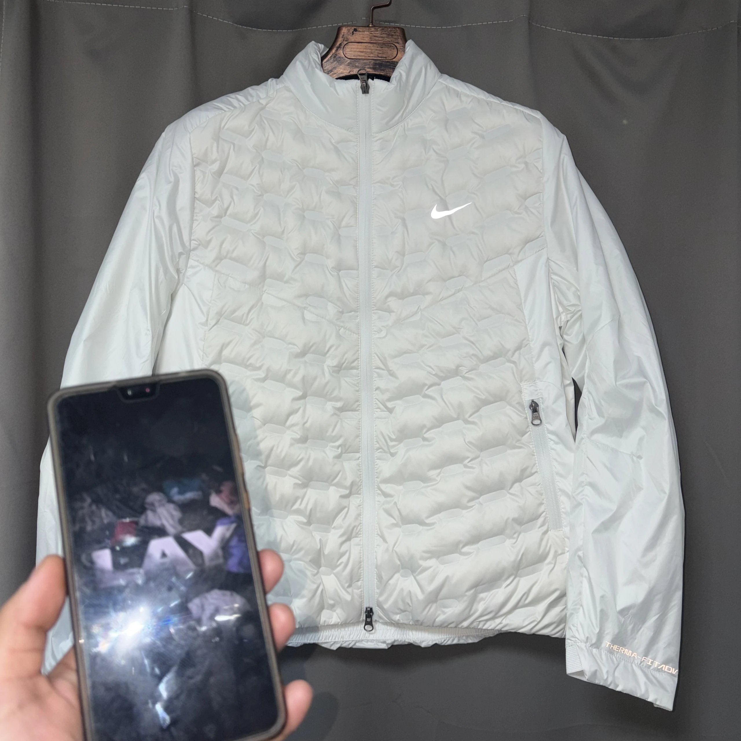 10 white