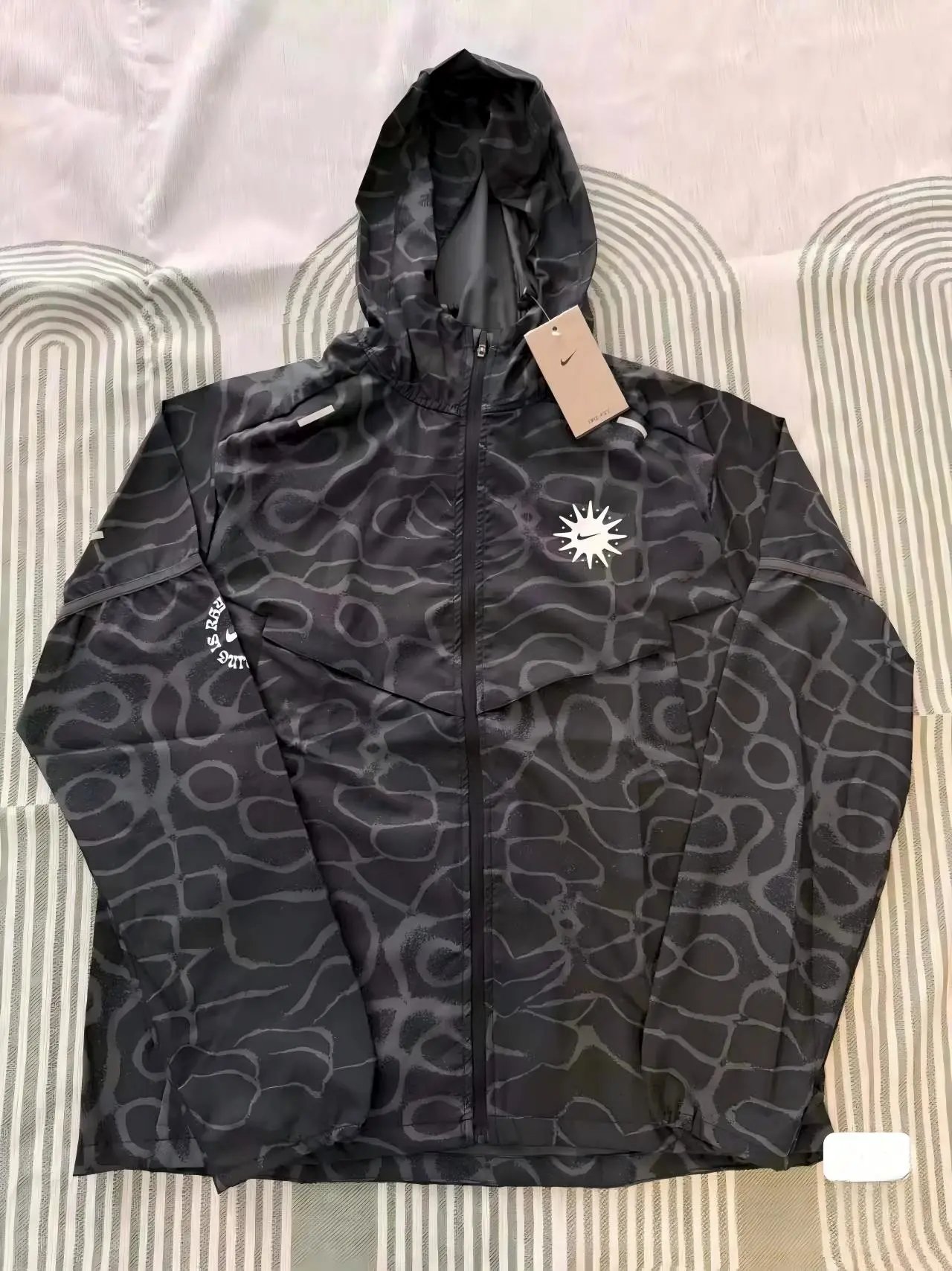 Nike Tracksuits Hooded zip-up patterned tracksuit image 7