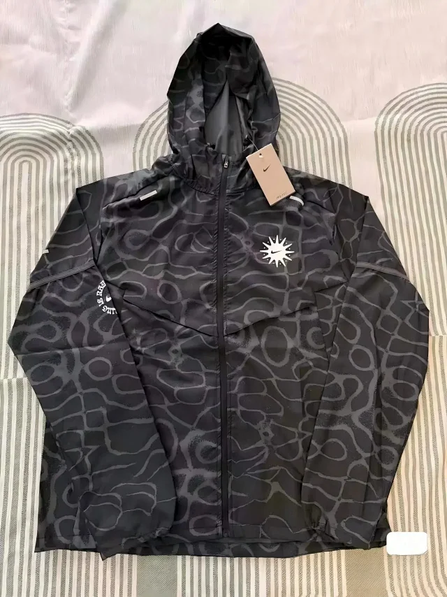 Nike Tracksuits Hooded zip-up patterned tracksuit product detail image 6