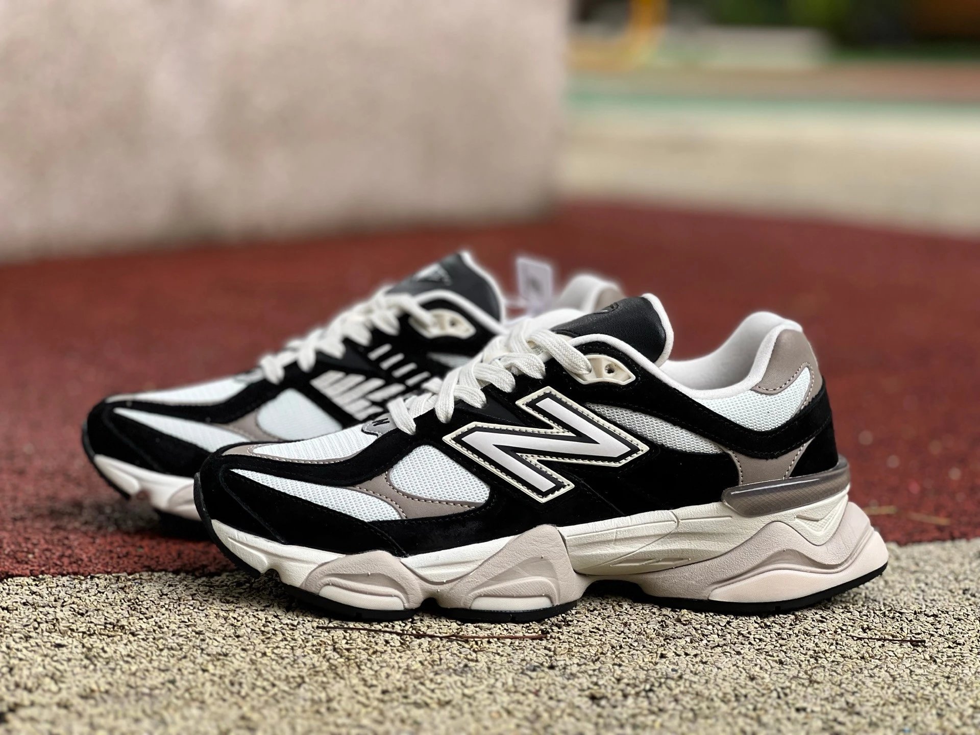 Breathable Height-Increasing Running Shoes photo 3