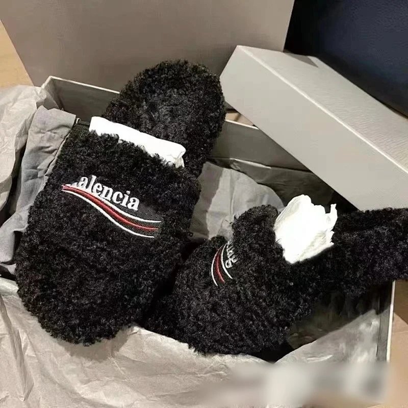 Balenciaga Alfalfa Logo Slippers