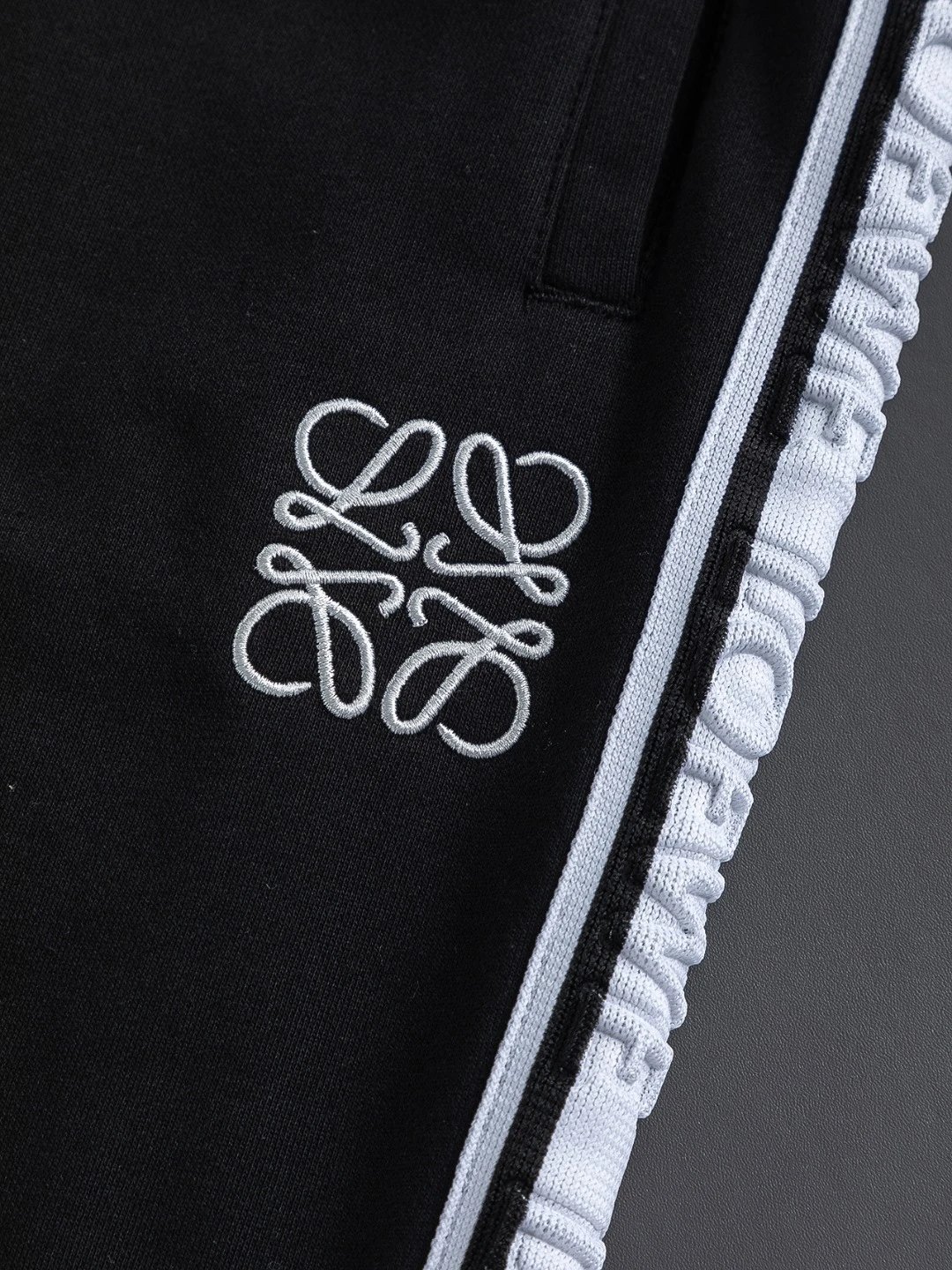 Loewe Anagram Tape Sweatpants Black - 7