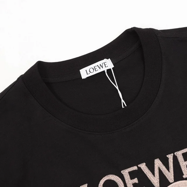 Loewe T-Shirts Short-Sleeve Anagram Logo Embroidered Crew-Neck T-Shirt product detail image 3