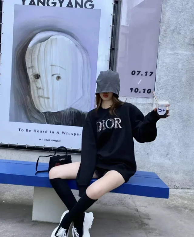 Dior Hoodies & Sweatshirts Crewneck logo sweatshirt product detail image 3