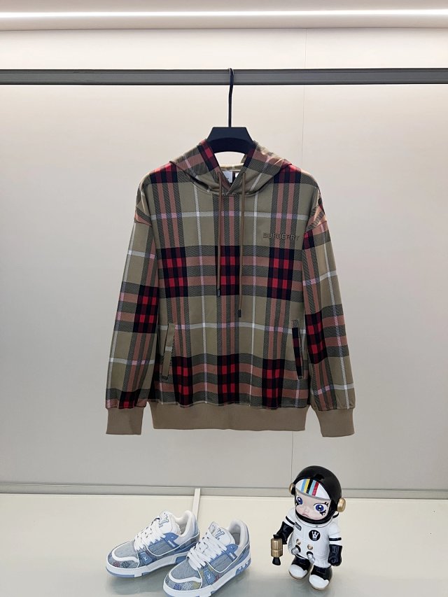Burberry Hoodie: seller detail photo 4