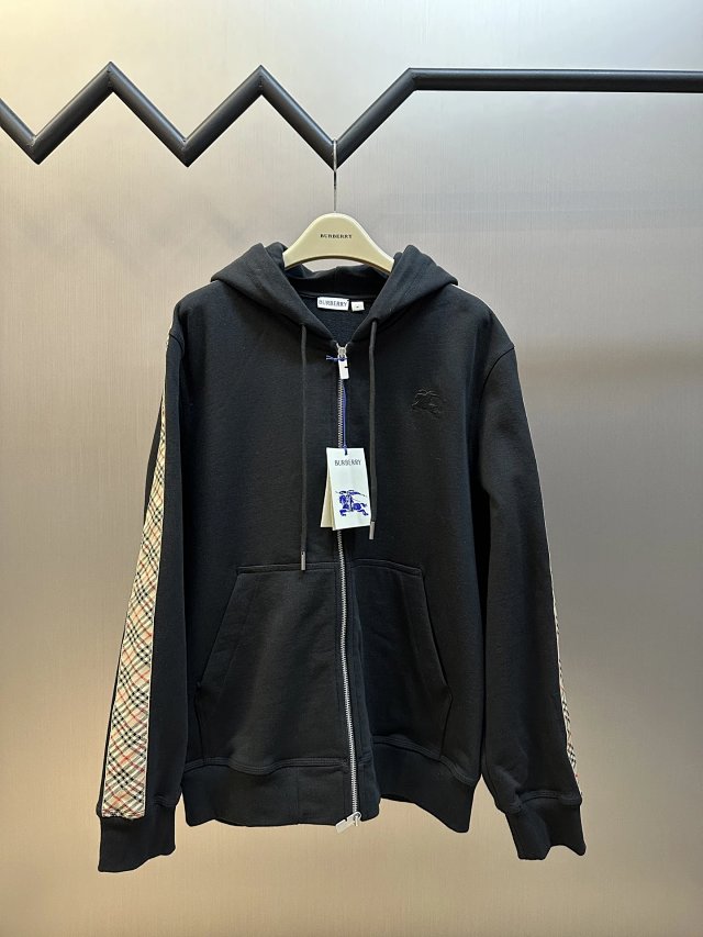 Burberry Hoodie: seller detail photo 6