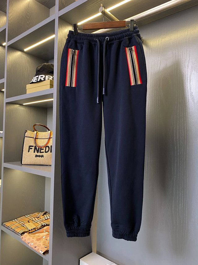 Burberry Set: seller detail photo 5