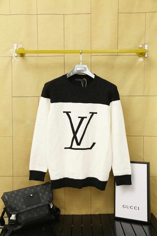 LV Louis Vuitton Sweater: seller detail photo 4