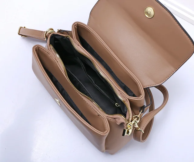Dior Shoulder Bags 2219 Ruched-Handle Crescent Bag product detail image 6