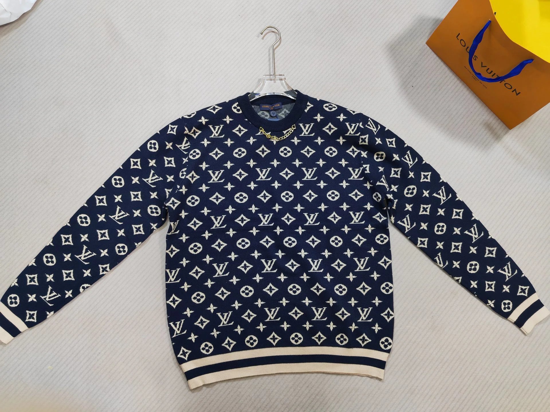 LV Louis Vuitton Sweater