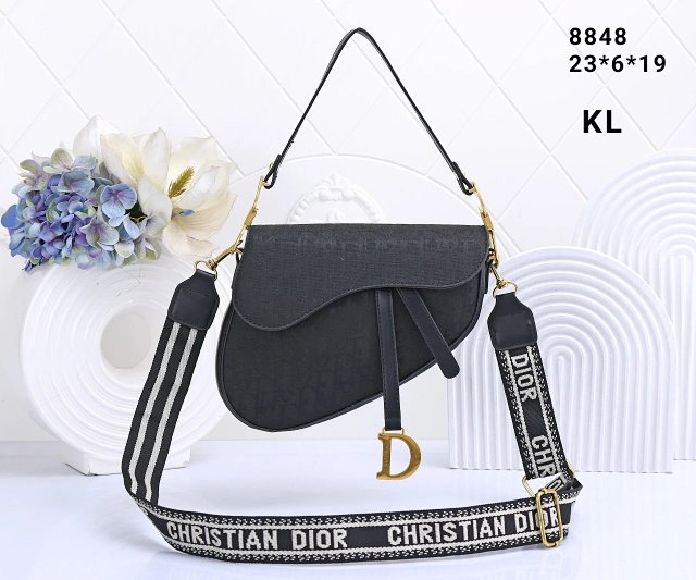 Dior Crossbody Bag: seller detail photo 7