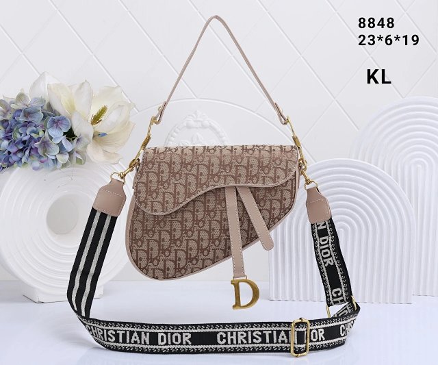 Dior Crossbody Bag: seller detail photo 5