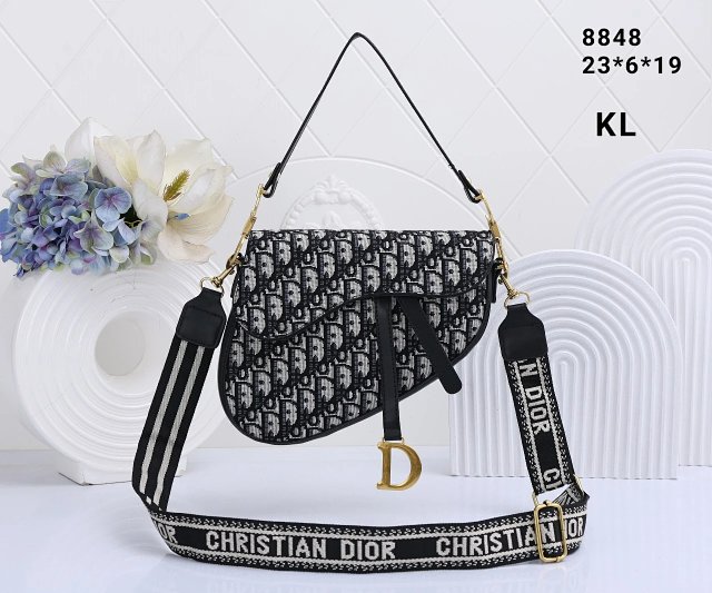 Dior Crossbody Bag: seller detail photo 6
