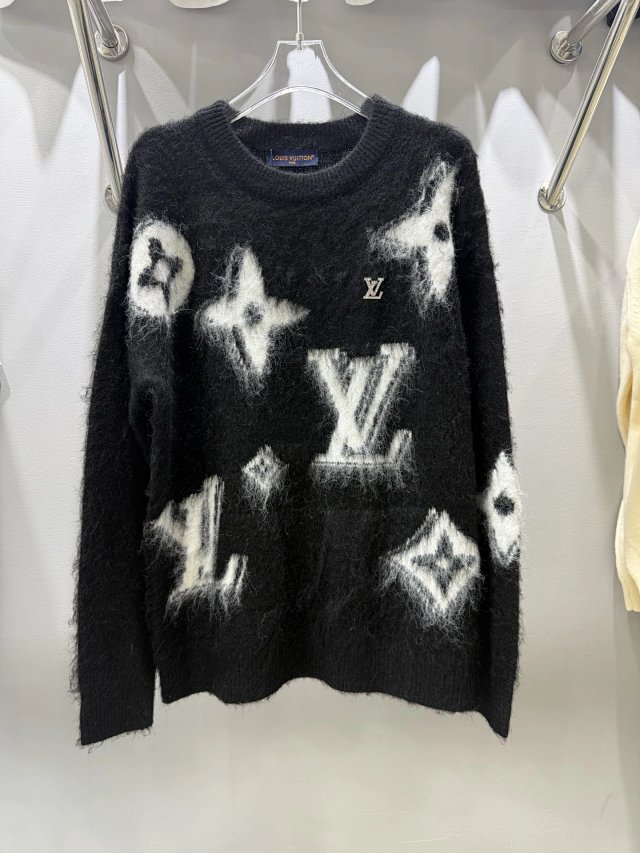 LV Louis Vuitton Sweater: seller detail photo 2