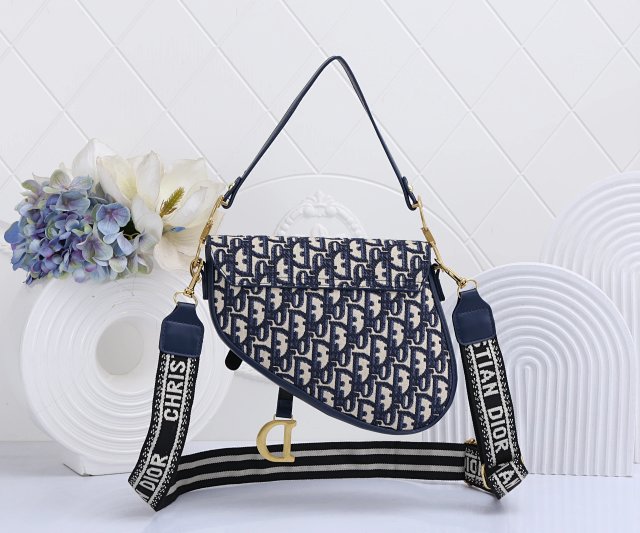 Dior Crossbody Bag: seller detail photo 2