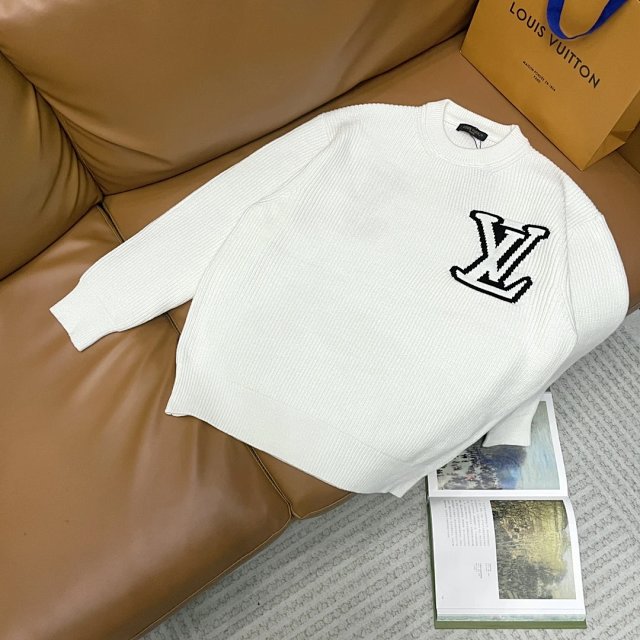 LV Louis Vuitton Sweater: seller detail photo 3