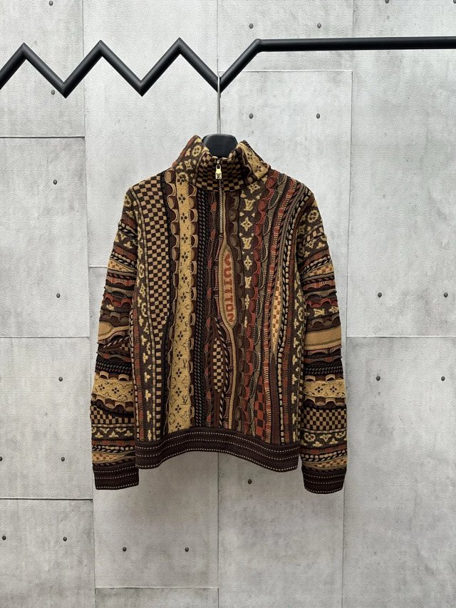 LV Louis Vuitton Sweater: seller detail photo 4