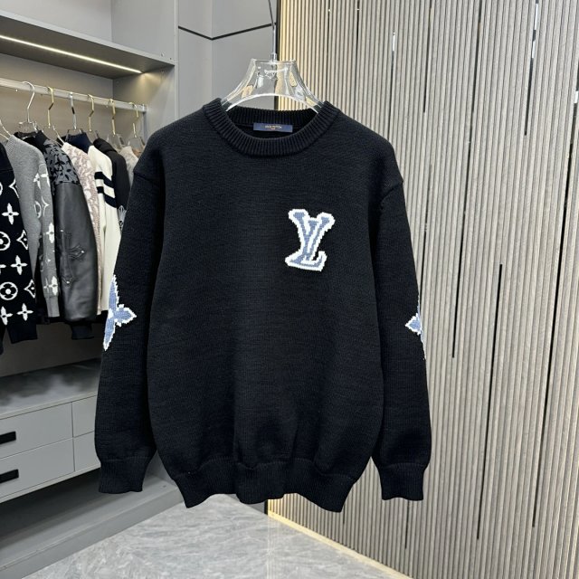 LV Louis Vuitton Sweater: seller detail photo 12