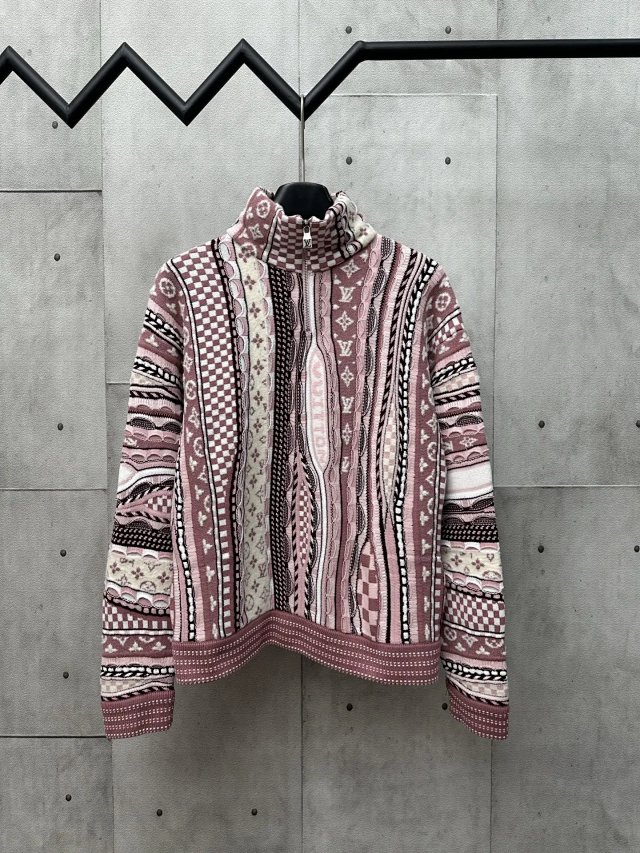LV Louis Vuitton Sweater: seller detail photo 7