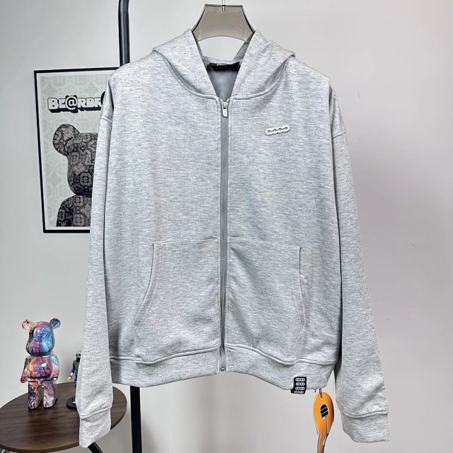 Goodbrand Hoodie: seller detail photo 2