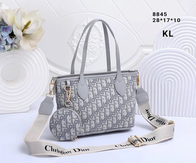 Dior Crossbody Bag: seller detail photo 10