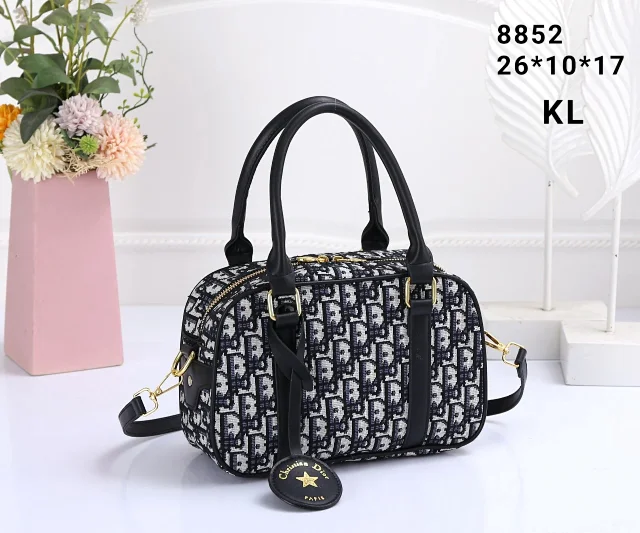Dior Shoulder Bags Logo Jacquard Flap Bag with Detachable Strap product detail image 9
