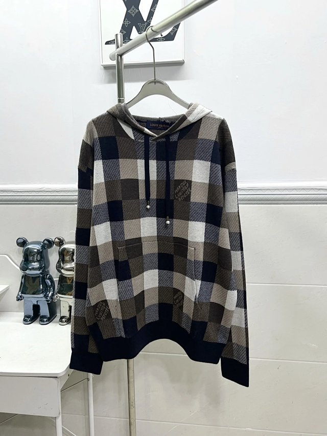 LV Louis Vuitton Hoodie: seller detail photo 6