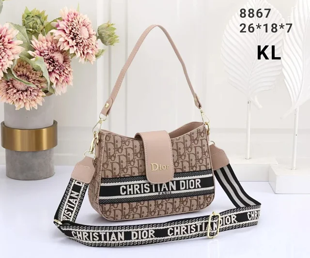 Dior Shoulder Bags Logo Jacquard Flap Bag with Detachable Strap product detail image 6