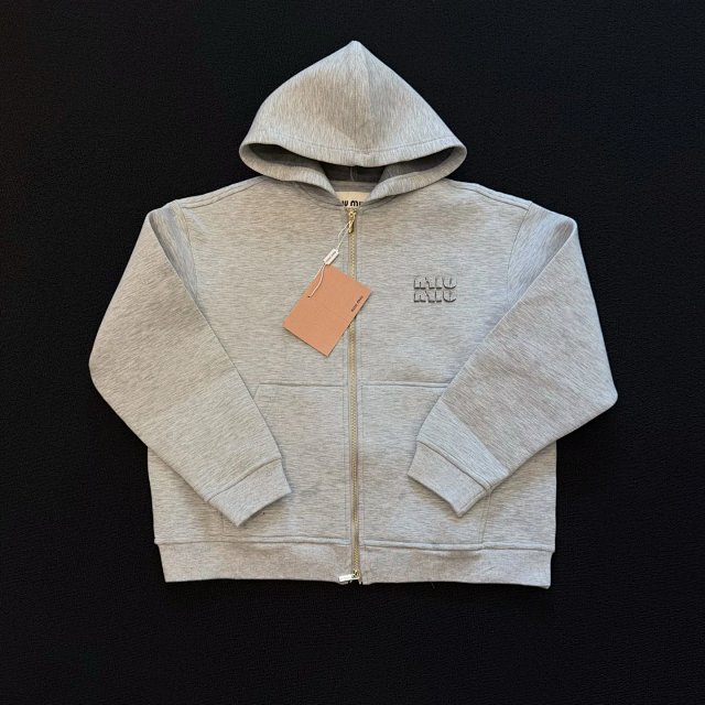 Miu Hoodie: seller detail photo 2