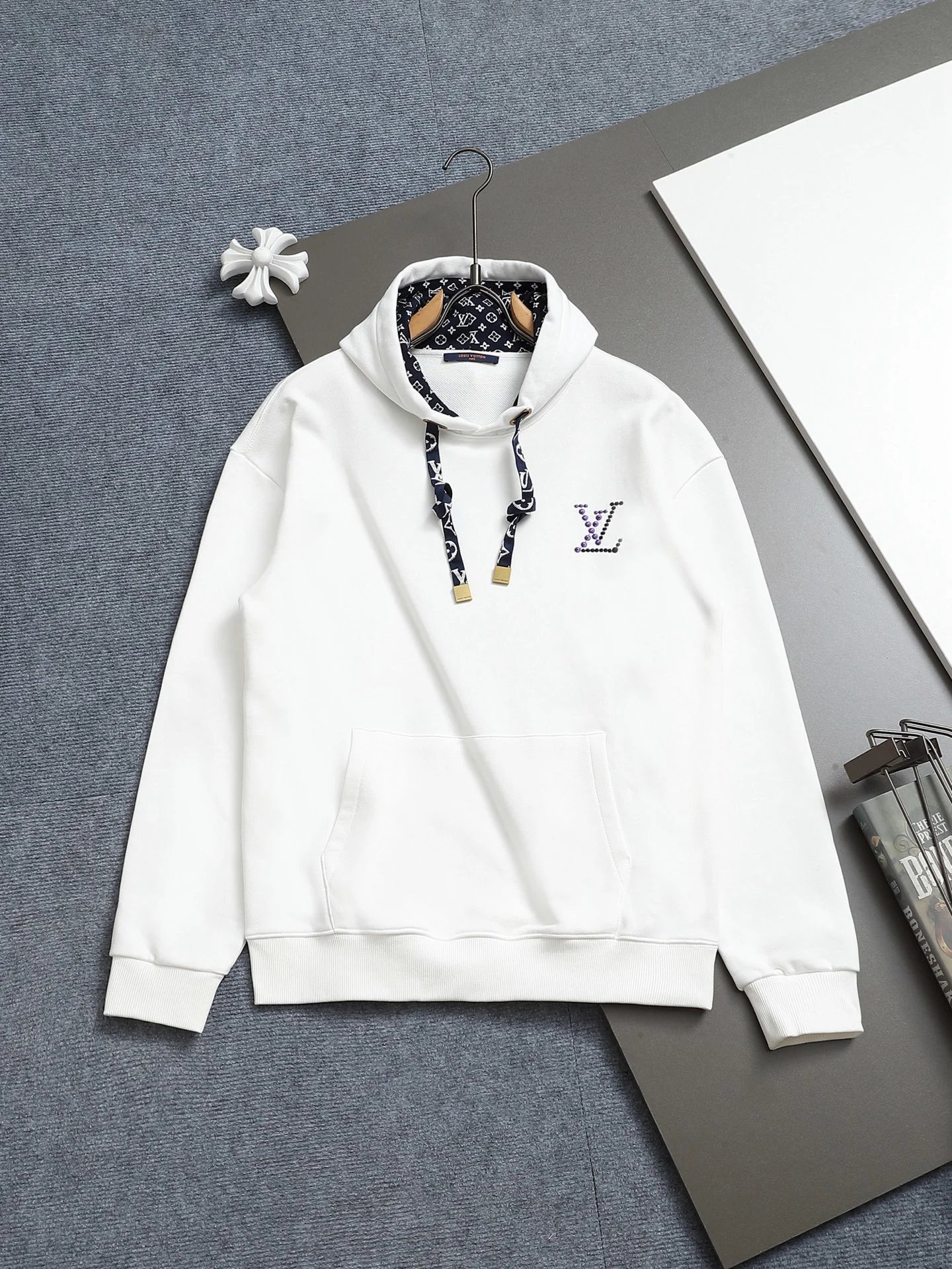 LV Louis Vuitton Hoodie 6 colorways [Premium Quality]