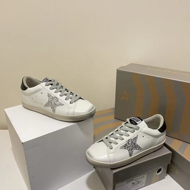 Golden Goose Shoes: seller detail photo 5