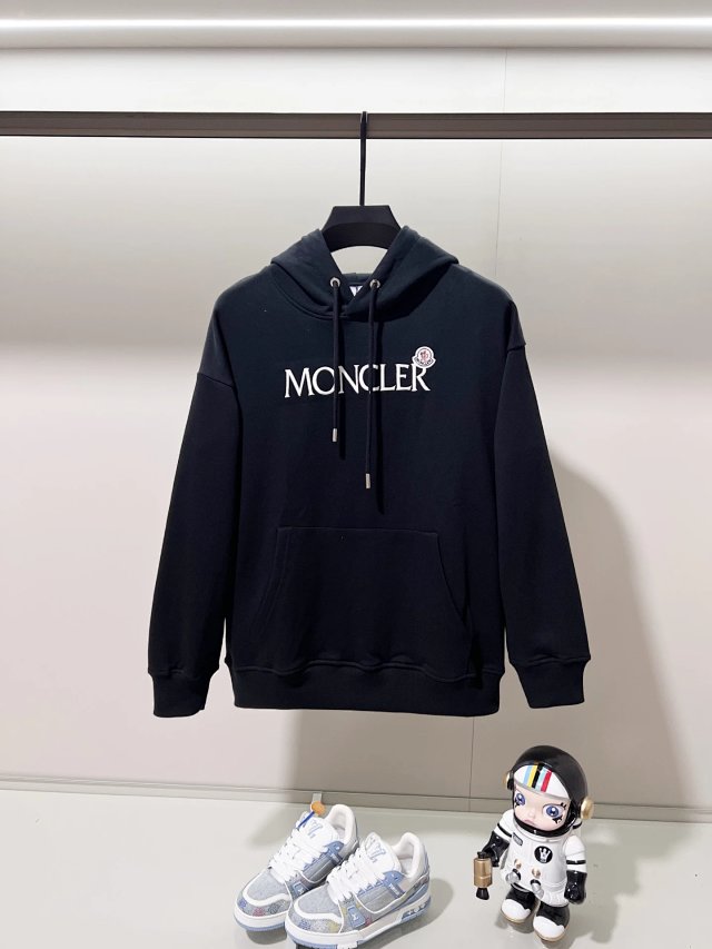 Moncler Hoodie: seller detail photo 6