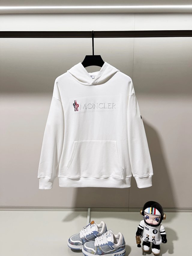 Moncler Hoodie: seller detail photo 3