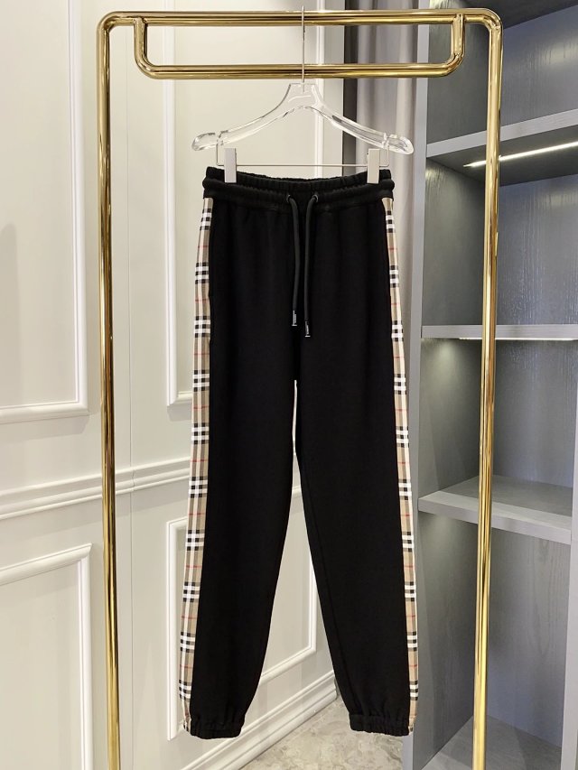 Burberry Vintage Hoodie: seller detail photo 2