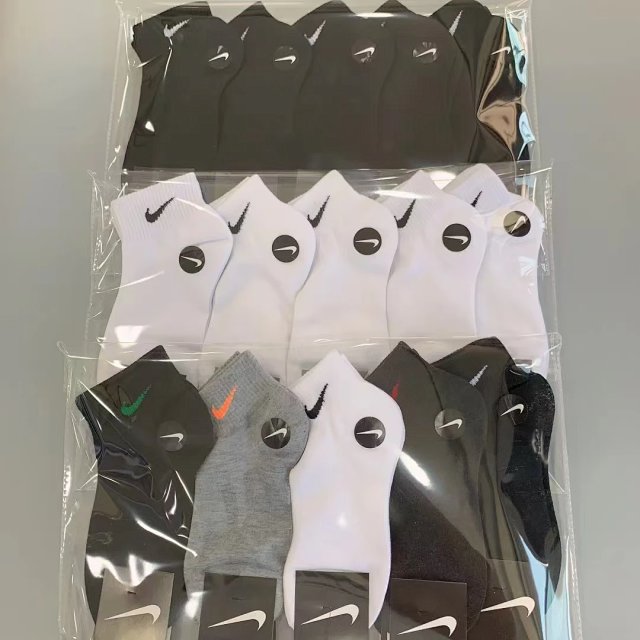 Nike Socks Gift Box: seller detail photo 11