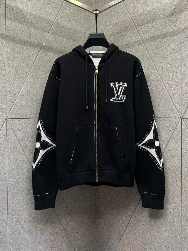 LV Louis Vuitton Sweater: seller detail photo 2