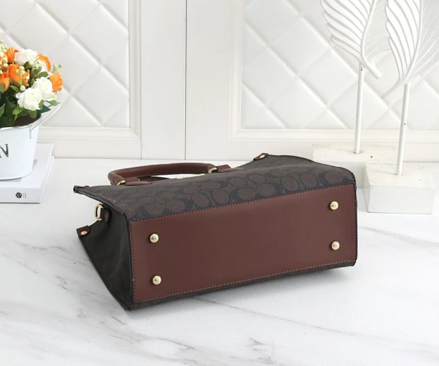 Coach Handbags: seller detail photo 7