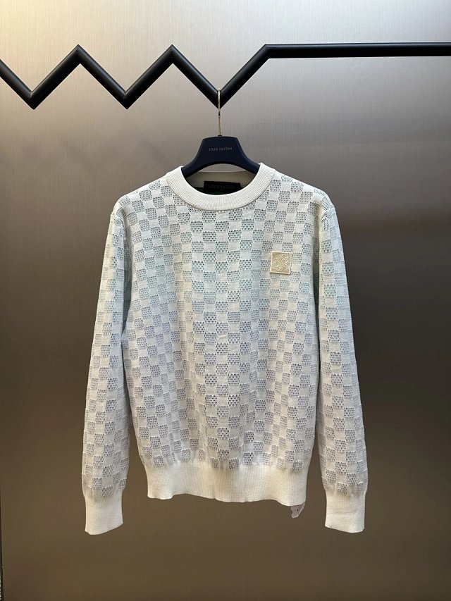 LV Louis Vuitton Sweater: seller detail photo 3