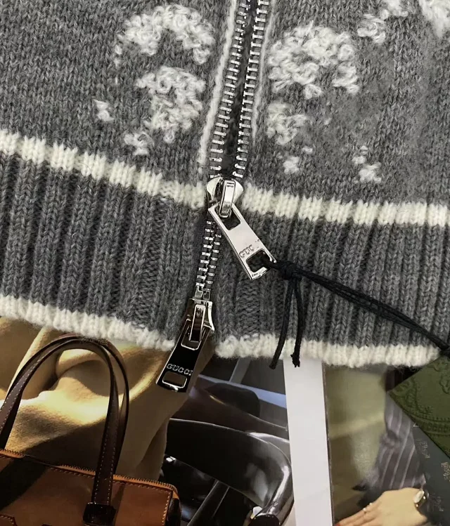 Unbranded Knitwear Zip-Up Monogram Pattern Knit Cardigan product detail image 4