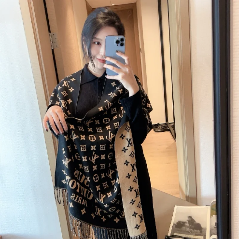 LV-7 Black