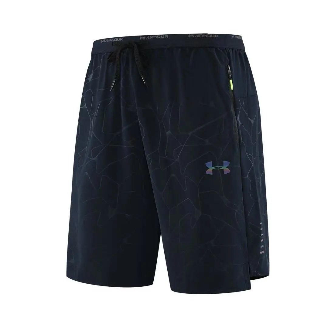 6733 Black