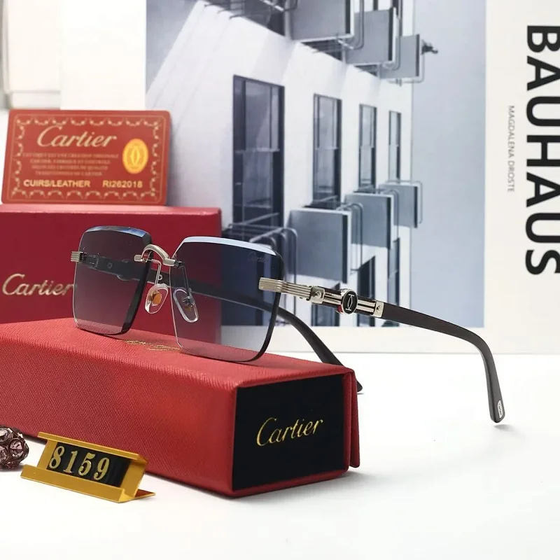 Cartier8 option