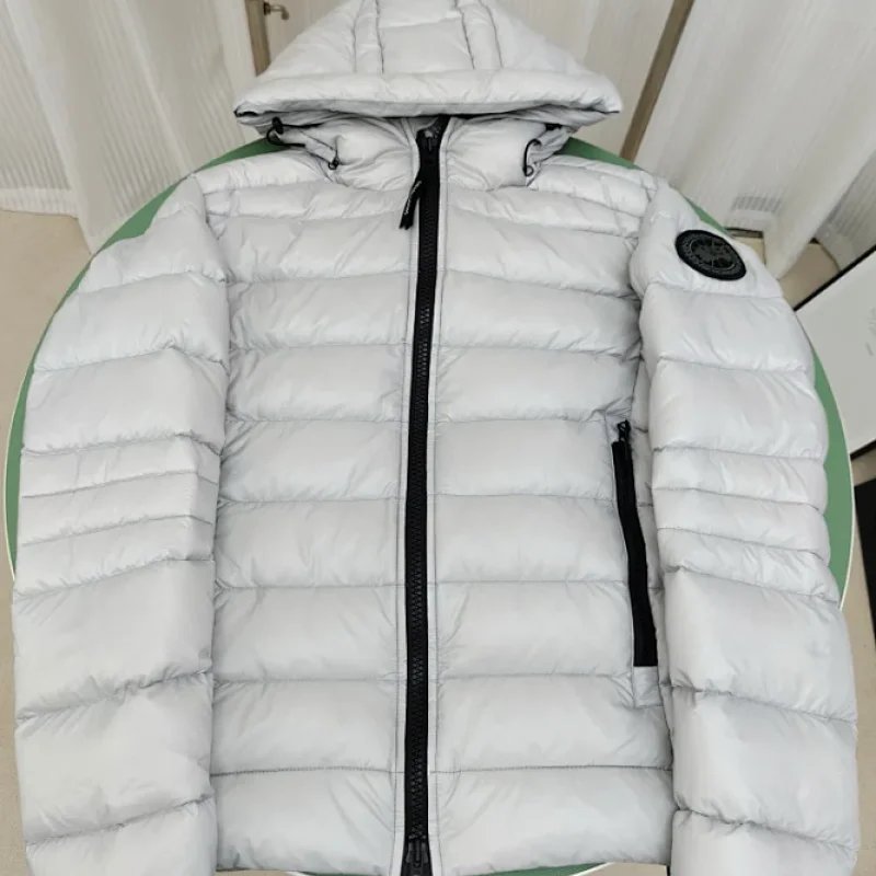 Canada goose白色-灰色袖标